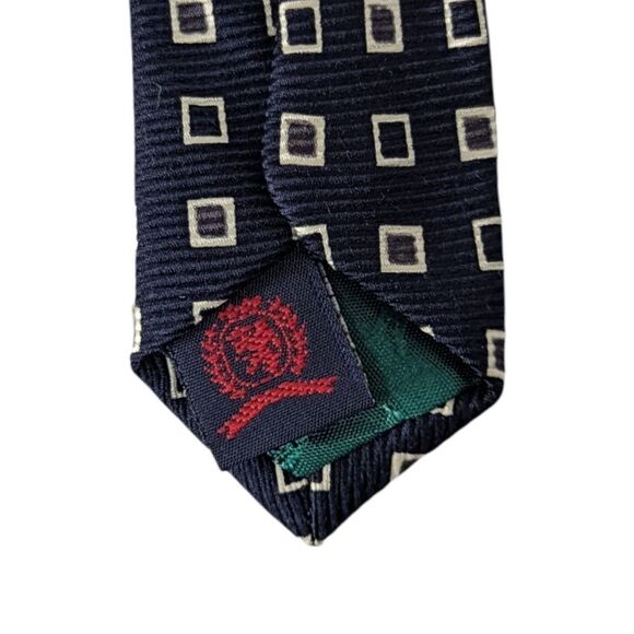 Tommy Hilfiger Men's Black Patterned Tie - Picture 4 of 5